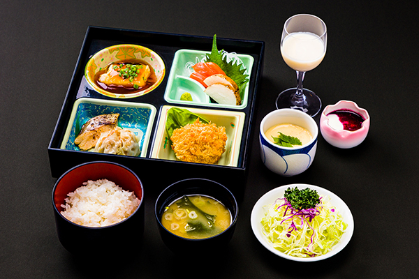 石神の丘 松花堂弁当