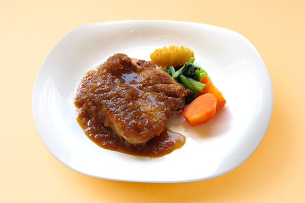 県産鶏もも肉のチキンソテー 和風オニオンソース 200g